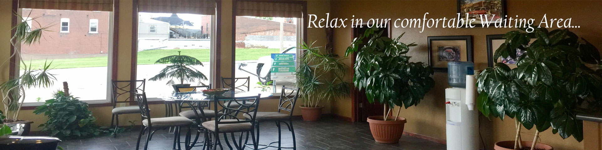 Relax in our comfortable Waiting Area | Griffin Muffler & Brake Center LLC